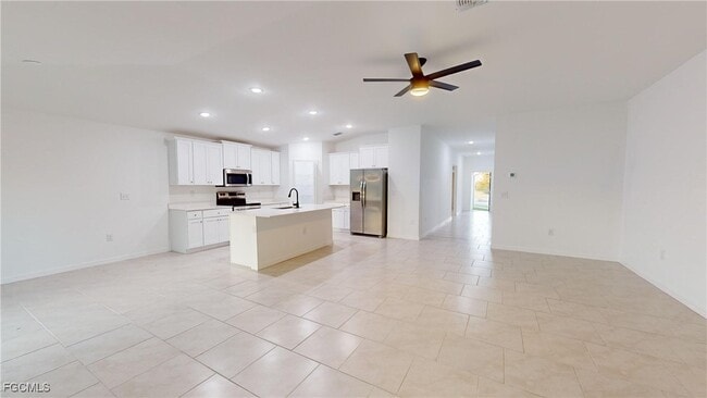 Foto del edificio - 2846 Northwest 28th Ave