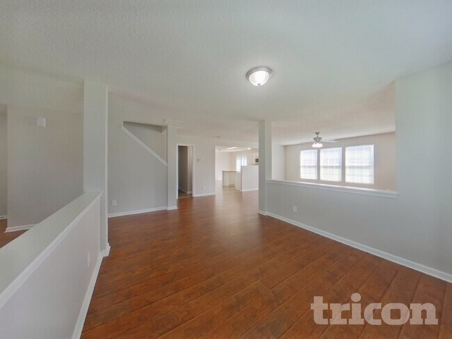 Building Photo - 5104 Mintvale Dr