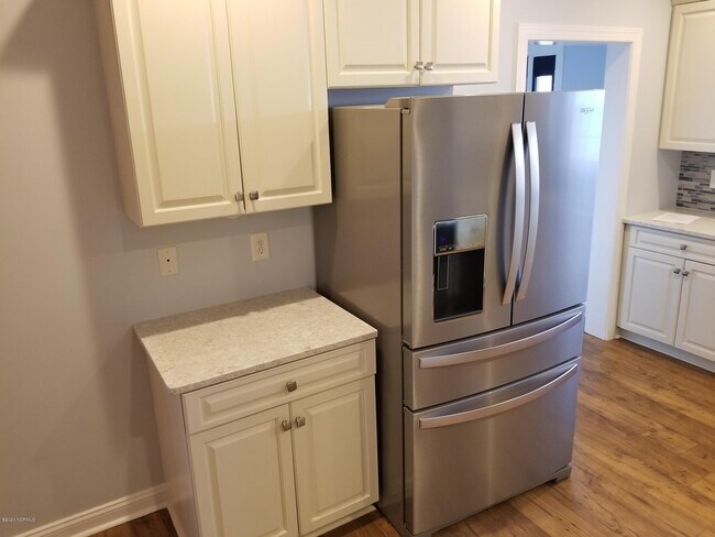 Building Photo - 226 Morada Bay Dr