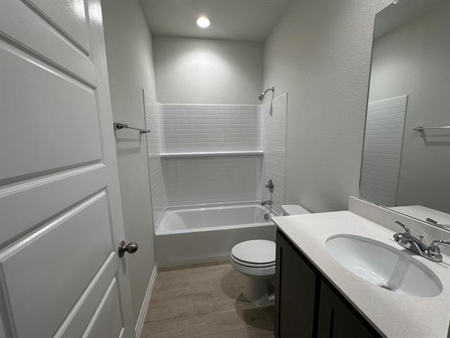 Foto del edificio - 1613 Edgeway Dr