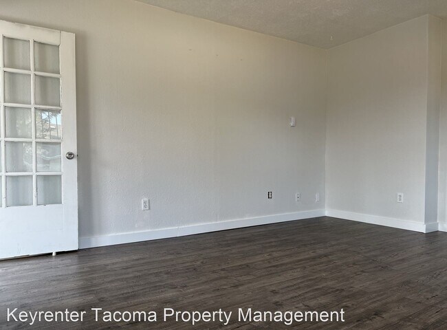Building Photo - 2 br, 1 bath House - 225 S 78th St