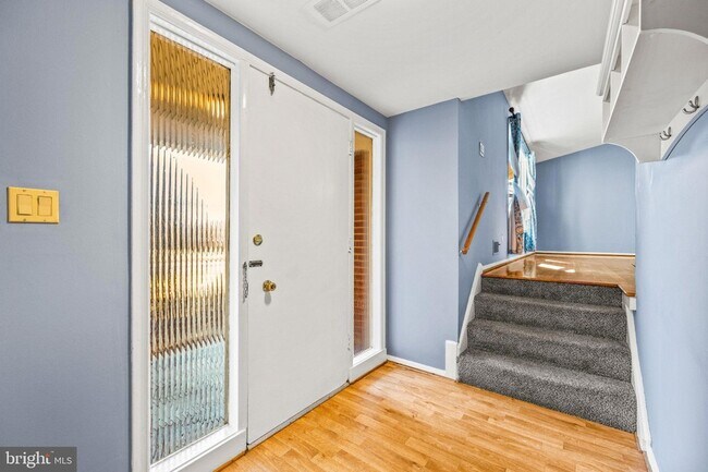 Foto del edificio - 6201 Lone Oak Dr