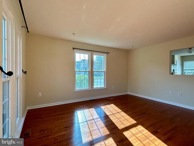 Foto del edificio - 1703 Bluffs Island Ct