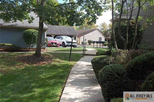 Building Photo - 124 Concordia Cir