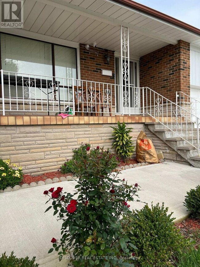 Photo du bâtiment - 525 Cullen Ave