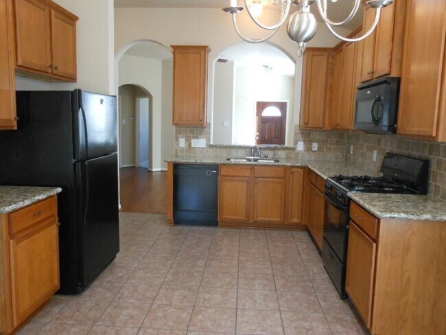 Building Photo - 6042 Starbrook Creek Dr