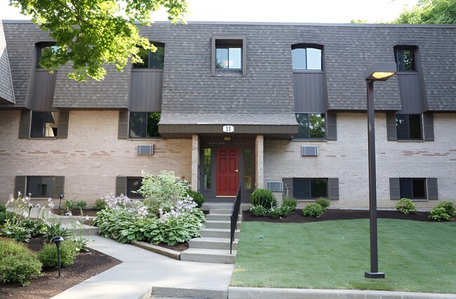 Building Photo - Fenimore Trace Apartments