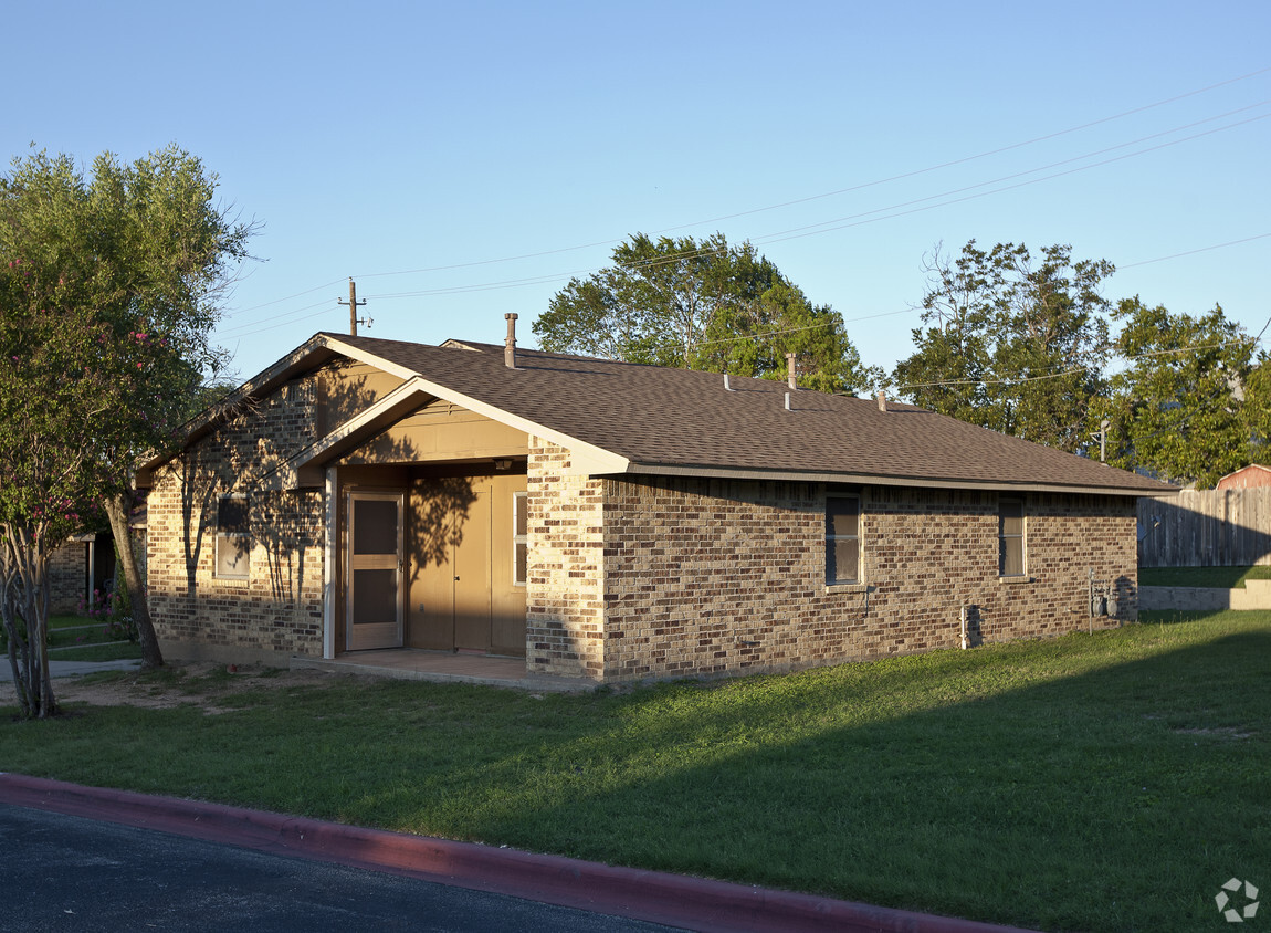 Primary Photo - St. George's Court