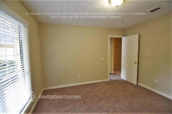 Foto del edificio - 2111 Bankston Cir