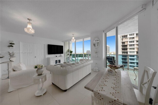 Foto del edificio - 1881 79th Street Causeway