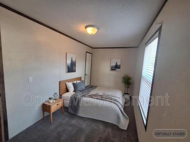 Foto del edificio - 301 Mantle Ave