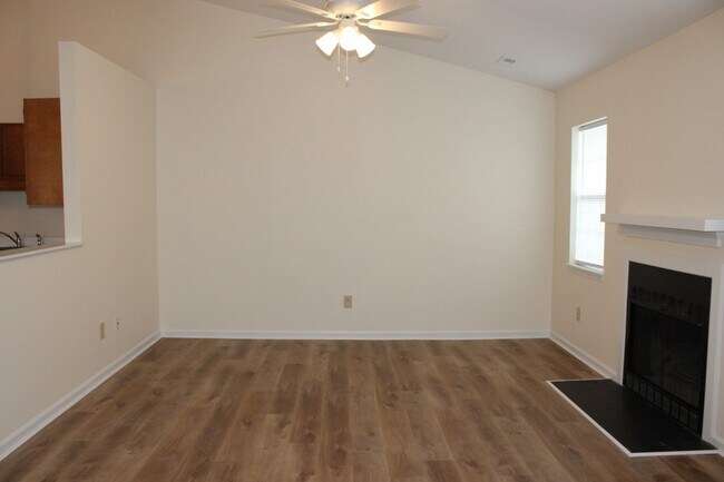 Foto del edificio - Charming & Cozy 2-Bedroom in the Heart of Havelock