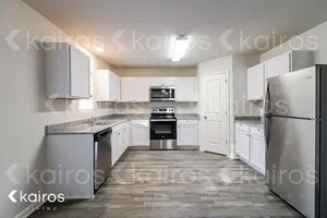 Foto del edificio - 2650 Leo Ln