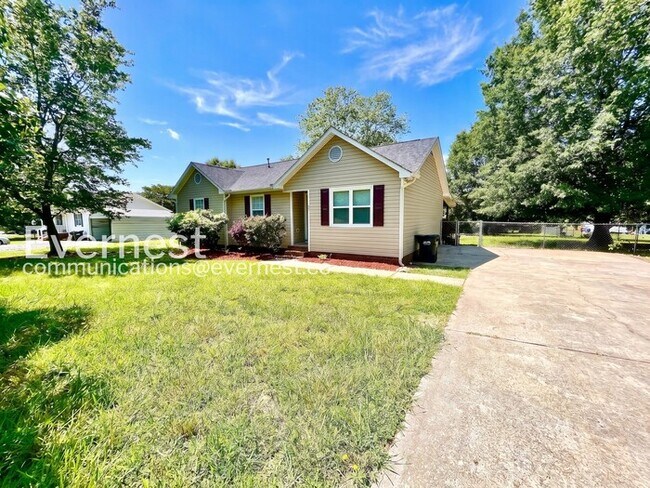 Foto del edificio - 5111 Hampton Meadows Rd