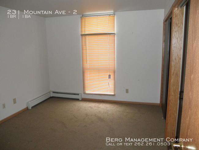 Foto del edificio - Crestwood Apartments