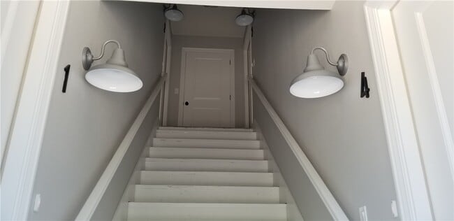 Building Photo - 662 Taylor St