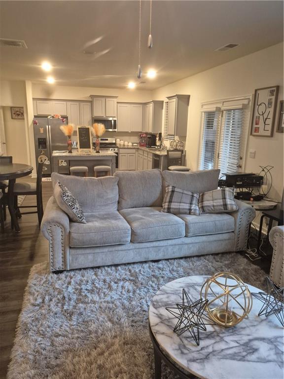 Foto del edificio - 5453 Flat Rock Point