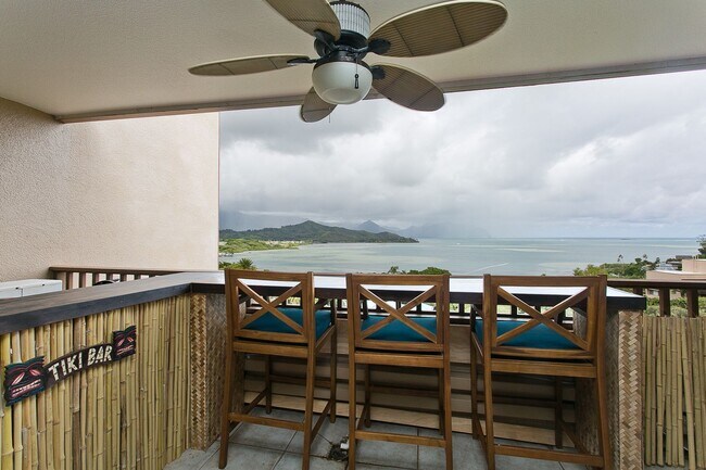 Foto del edificio - Three Bedroom Penthouse Townhome with beau...