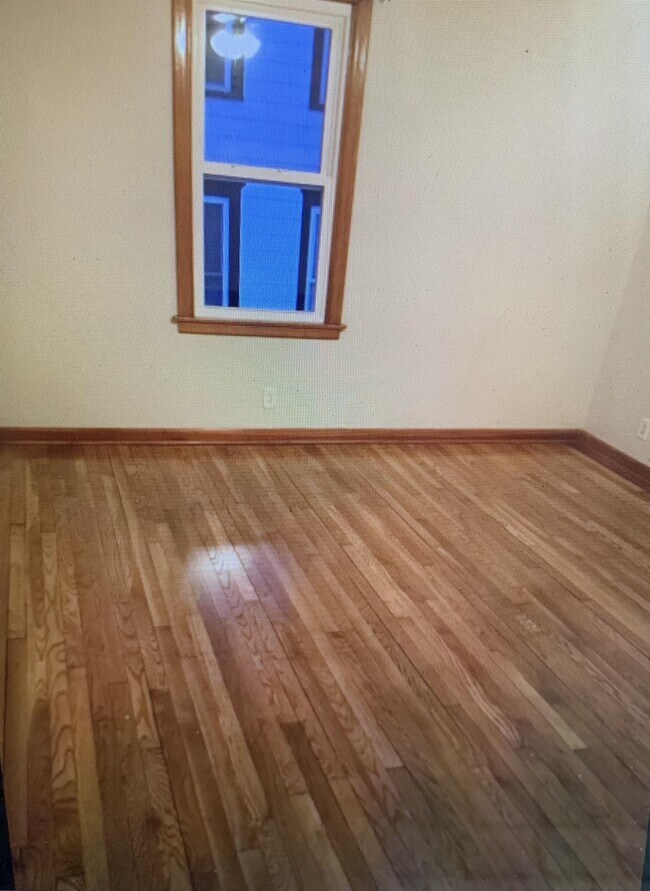 Building Photo - 750 Kirkwood St