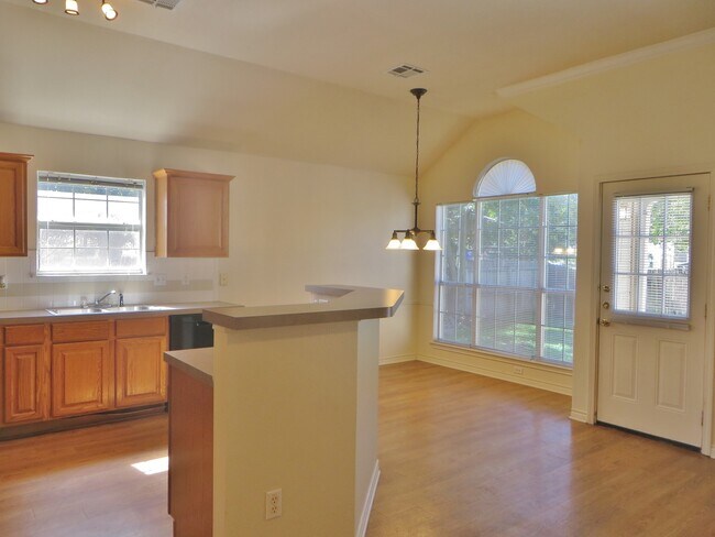 Foto del edificio - 3 Bedroom 2 Bathroom Parkview Estates Home