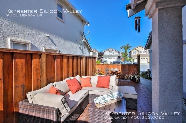 Building Photo - 9363 Benbow Dr