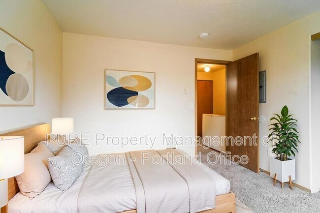 Photo - 2619 SE 125th Ave Townhome