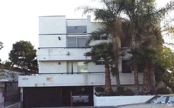 Building Photo - 6040-6042 Barton Ave