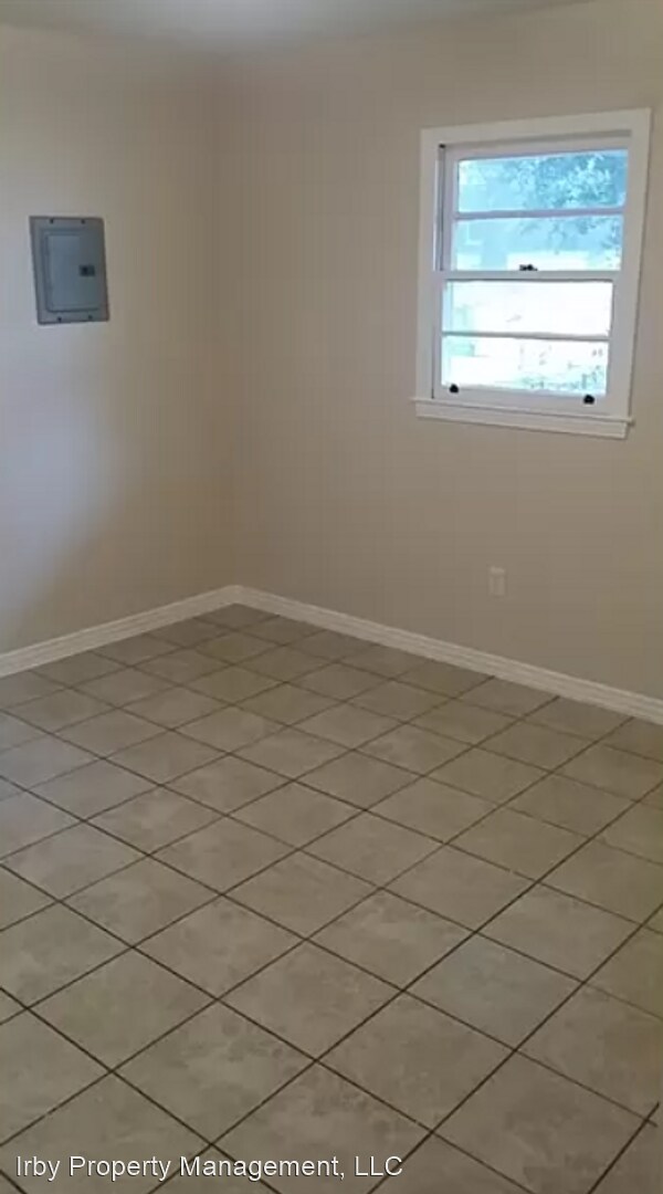 Foto del edificio - 3 br, 1 bath House - 6813 Anders Drive