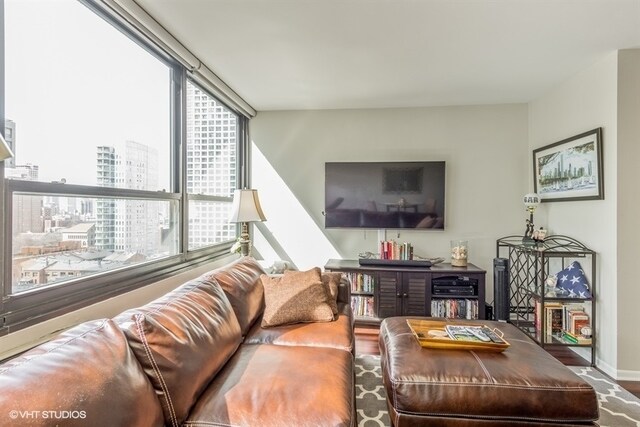 Foto del edificio - 33 E Cedar St