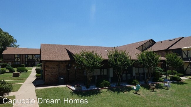 Building Photo - 3 br, 2.5 bath House - 4537 NE Bell