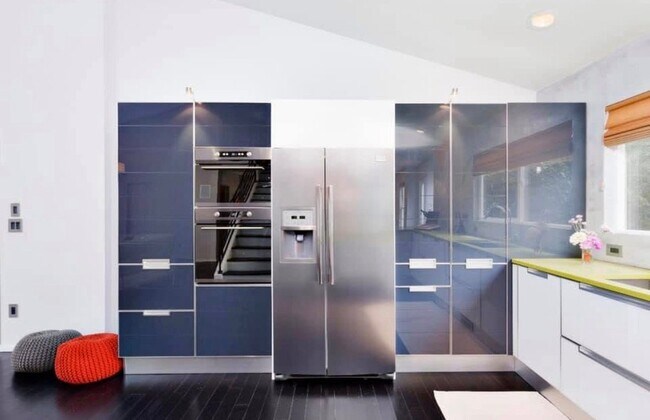 Foto del edificio - 8401 Metronome Ln