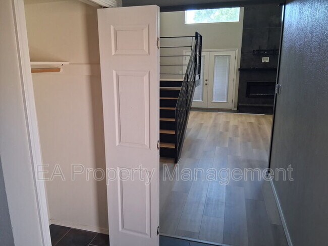 Foto del edificio - 10354 Hendrix Rd NE