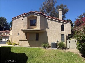 Building Photo - 2918 Topaz Ln