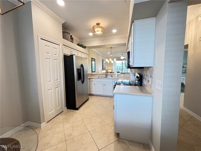 Foto del edificio - 10341 Heritage Bay Blvd