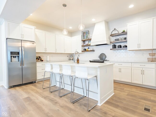 Foto del edificio - 715 Cottage Ave