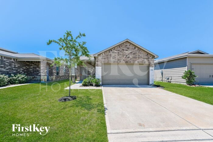 Primary Photo - 2722 Skyview Long Dr