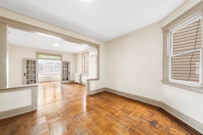 Foto del edificio - 598 67th St