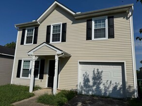 Building Photo - 635 Woodington Ln