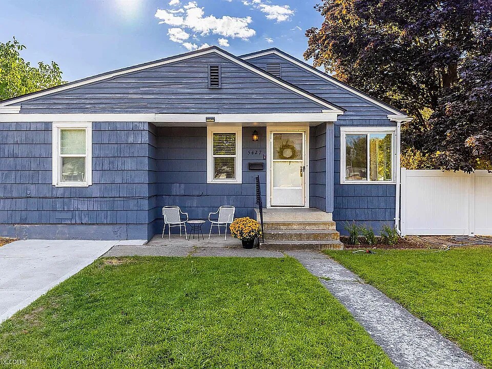 Foto principal - 5427 N Hawthorne St
