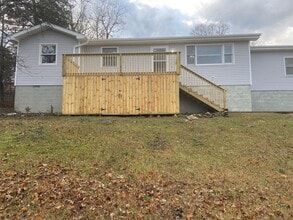 Building Photo - 360 Cannon Ball Loop