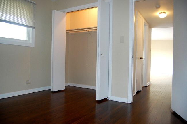 Foto del edificio - 10100 Old Orchard Ct
