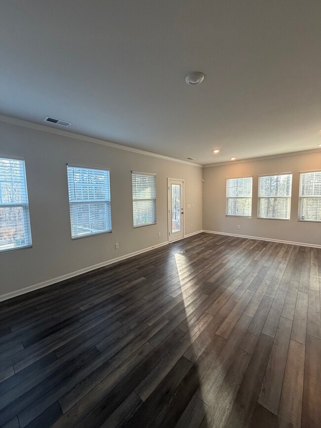 Building Photo - 1313 Pate Farm Ln