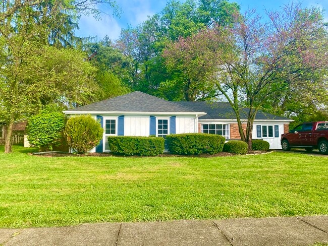 Building Photo - 9505 Tiverton Way