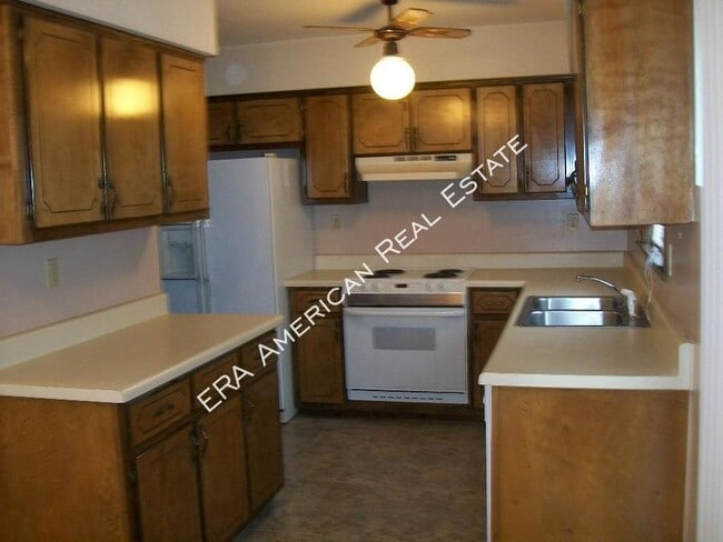 Foto del edificio - 123 Walker Cir E
