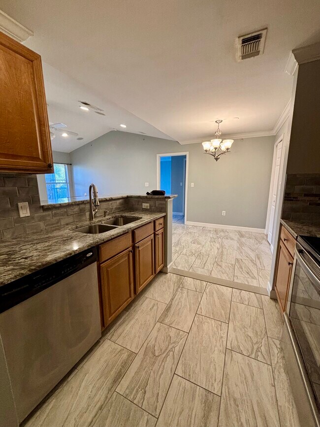 Building Photo - 18169 Sterling Gate Cir