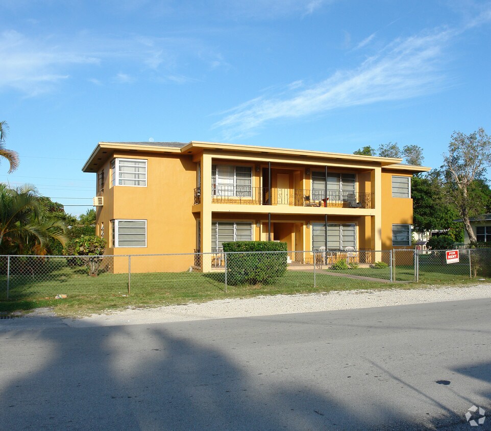 Foto del edificio - 10858 NE 12th Ave