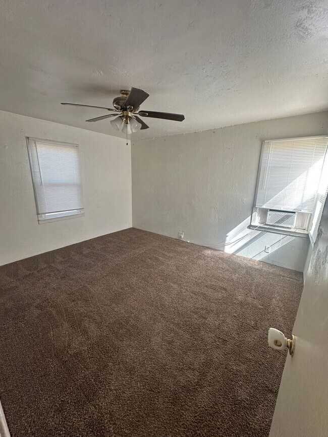 Foto del edificio - 1803 N 11th Ave