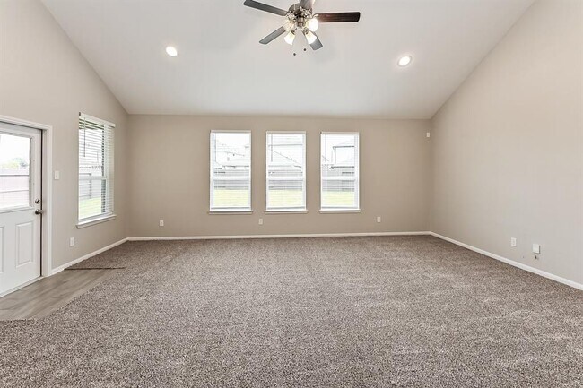 Building Photo - 15319 Kinord Run Dr