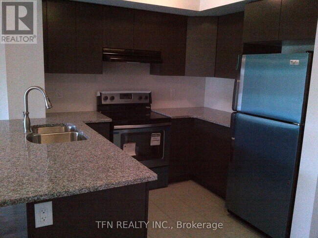 Photo du bâtiment - 70 Baycliffe Cres