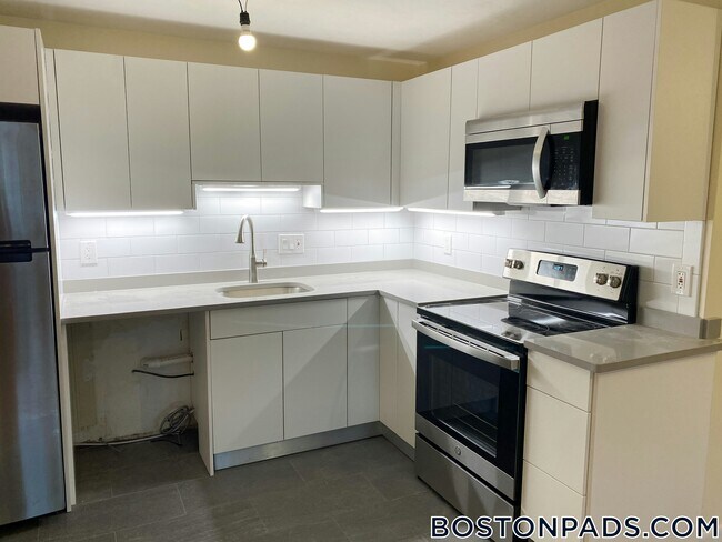 Foto del edificio - 39 Englewood Ave